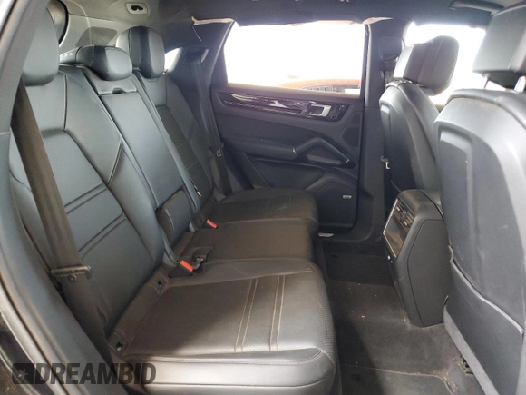 2021 Porsche Cayenne z VIN WP1AA2AY2MDA09149, wystawiony jako Copart lot #53487725 z przebiegiem 30 318 mil mil oraz Szkoda całkowita • Salvage title. Historia ofert i sprzedaży dostępna na DreamBid. Obrazek 11.