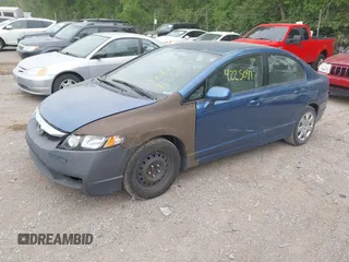 2010 Honda Civic LX with VIN 19XFA1F5XAE085390, listed as a IAAI auction lot 42250417 with 140,257 mi miles and . Bid and sale history available at DreamBid. Image 2.