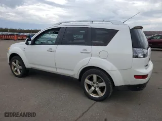 2008 Mitsubishi Outlander XLS with VIN JA4MT41X18Z013563, listed as a Copart auction lot 83384514 with 148,032 mi miles and Salvage Title. Bid and sale history available at carsss.com. Image 2.