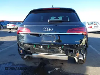 2021 Audi Q5 Premium Plus with VIN WA1BAAFYXM2139419, listed as a IAAI auction lot 41657770 with 40,164 mi miles. Bid and sale history available at carsss.com. Image 6.
