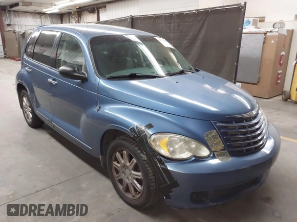 2007 Chrysler PT Cruiser z VIN 3A4FY48B27T540358, wystawiony jako IAAI lot #42300547 z przebiegiem 102 129 mil mil oraz . Historia ofert i sprzedaży dostępna na DreamBid. Obrazek 1.