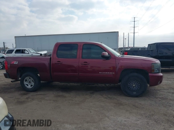 2008 Chevrolet Silverado 1500 LTZ with VIN 2GCEK13M781176306, listed as a IAAI auction lot 41582794 with 231,386 mi miles. Bid and sale history available at carsss.com. Image 12.