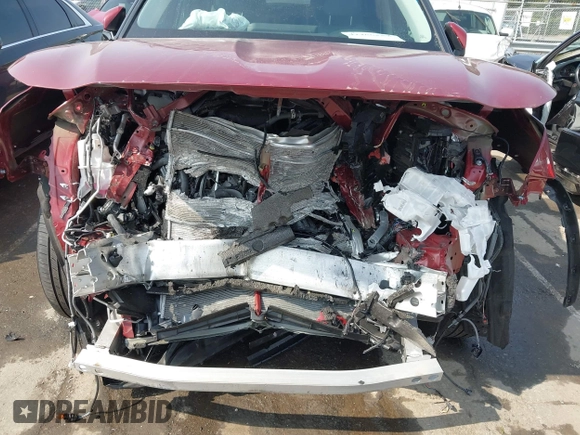 2024 Toyota Highlander LE with VIN 5TDKDRAHXRS548099, listed as a IAAI auction lot 42400552 with Not provided miles and . Bid and sale history available at DreamBid. Image 6.