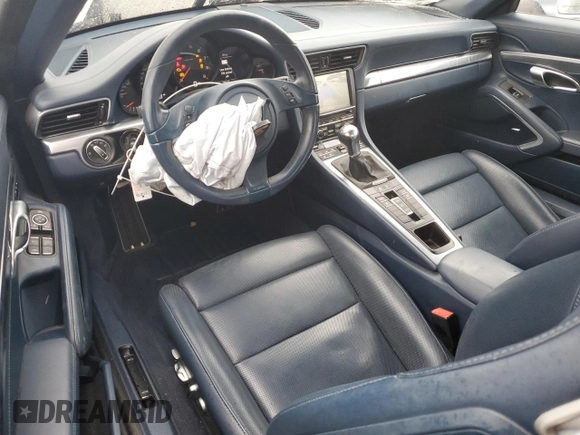 2016 Porsche 911 Carrera with VIN WP0CA2A93GS141145, listed as a Copart auction lot 55515024 with 29,005 mi miles and Salvage Title. Bid and sale history available at carsss.com. Image 8.