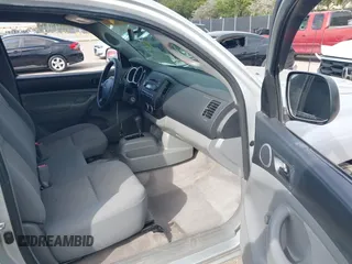 2007 Toyota Tacoma with VIN 5TENX22N77Z423352, listed as a IAAI auction lot 41615263 with 82,696 mi miles. Bid and sale history available at carsss.com. Image 5.