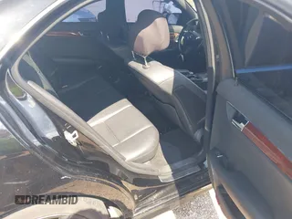 2011 Mercedes-Benz C 300 Sport с VIN WDDGF5EB8BR155906, выставлен на аукционе IAAI как лот 42522601 с пробегом 158 877 миль миль и . История ставок и продаж доступна на DreamBid. Изображение 8.