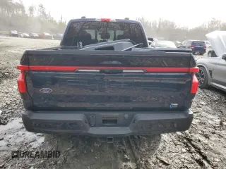 2023 Ford F-150 Lightning Pro z VIN 1FT6W1EV2PWG06829, wystawiony jako Copart lot #45875915 z przebiegiem 30 021 mil mil oraz Szkoda całkowita • Salvage title. Historia ofert i sprzedaży dostępna na DreamBid. Obrazek 6.
