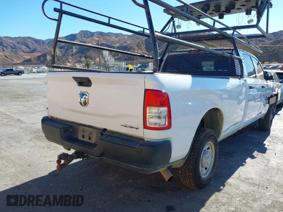 2021 Ram 2500 Tradesman with VIN 3C6UR5HJ5MG550983, listed as a IAAI auction lot 41086482 with 65,846 mi miles. Bid and sale history available at carsss.com. Image 4.