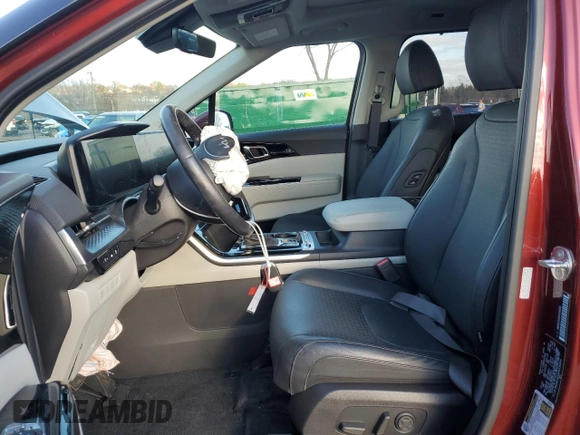 2024 Kia Carnival SX Prestige with VIN KNDNE5H33R6336836, listed as a Copart auction lot 85352014 with 14,213 mi miles and Salvage Title. Bid and sale history available at carsss.com. Image 7.