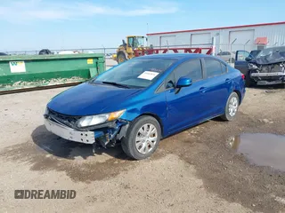 2012 Honda Civic LX z VIN 19XFB2F56CE075915, wystawiony jako IAAI lot #39982834 z przebiegiem 168 853 mil mil oraz . Historia ofert i sprzedaży dostępna na DreamBid. Obrazek 2.