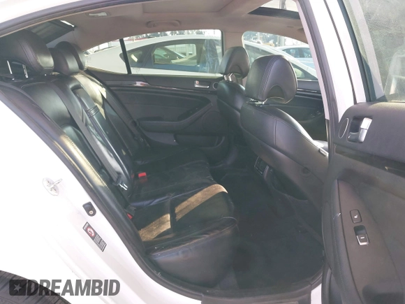 2014 Kia Cadenza Premium with VIN KNALN4D79E5157353, listed as a IAAI auction lot 41291153 with 141,049 mi miles. Bid and sale history available at carsss.com. Image 8.