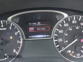 2017 Nissan Pathfinder SL with VIN 5N1DR2MM0HC639453, listed as a IAAI auction lot 41962009 with 156,776 mi miles. Bid and sale history available at carsss.com. Image 15.