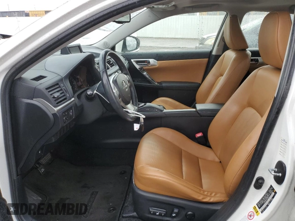 2012 Lexus CT 200h z VIN JTHKD5BH9C2080211, wystawiony jako Copart lot #47530625 z przebiegiem 114 971 mil mil oraz Szkoda całkowita • Salvage title. Historia ofert i sprzedaży dostępna na DreamBid. Obrazek 7.