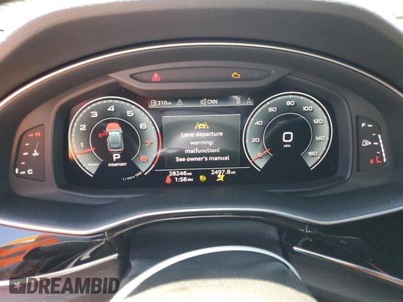 2022 Audi Q8 Premium Plus with VIN WA1EVBF18ND034572, listed as a Copart auction lot 57704485 with 28,246 mi miles and Salvage title. Bid and sale history available at DreamBid. Image 9.