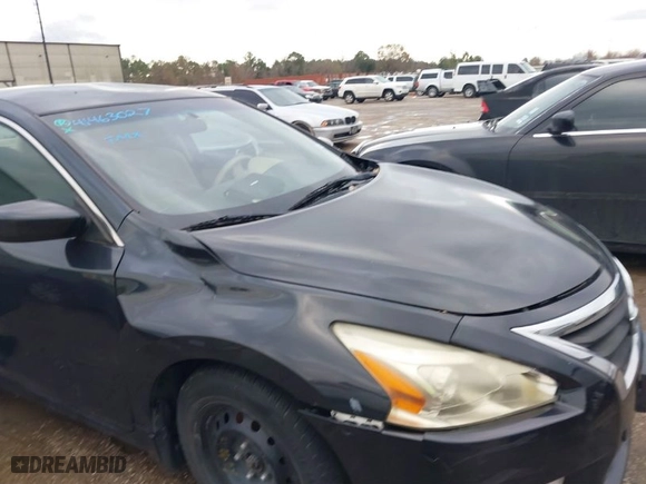 2015 Nissan Altima 2.5 SL with VIN 1N4AL3AP3FN348272, listed as a IAAI auction lot 41463027 with NaN miles. Bid and sale history available at carsss.com. Image 6.