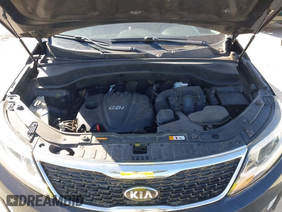 2015 Kia Sorento LX with VIN 5XYKTDA60FG607237, listed as a IAAI auction lot 41690678 with 114,380 mi miles. Bid and sale history available at carsss.com. Image 10.