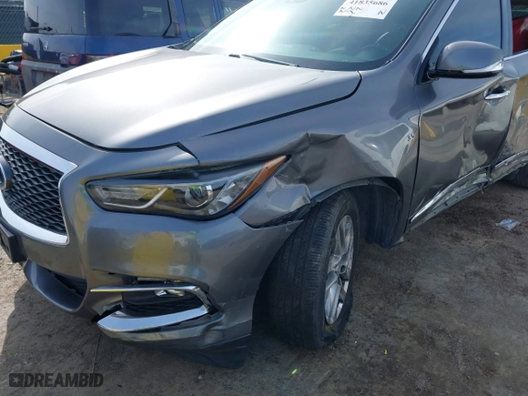 2019 Infiniti QX60 PURE with VIN 5N1DL0MM7KC552081, listed as a IAAI auction lot 41835686 with 156,587 mi miles. Bid and sale history available at carsss.com. Image 6.