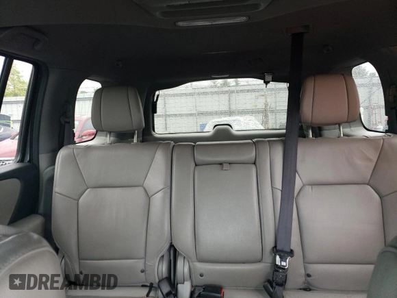 2012 Honda Pilot EX-L z VIN 5FNYF4H62CB006700, wystawiony jako Copart lot #57802965 z przebiegiem 222 982 mil mil oraz Szkoda całkowita • Salvage title. Historia ofert i sprzedaży dostępna na DreamBid. Obrazek 10.