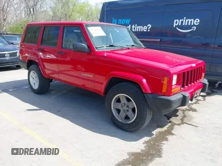 2000 Jeep Cherokee Police with VIN 1J4FF48S6YL196035, listed as a IAAI auction lot 41925181 with 131,524 mi miles. Bid and sale history available at carsss.com. Image 1.
