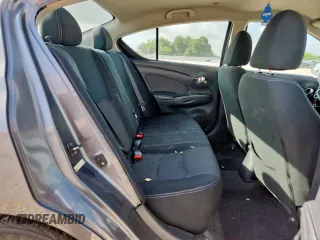 2016 Nissan Versa SV z VIN 3N1CN7AP2GL840543, wystawiony jako Copart lot #60089465 z przebiegiem 163 858 mil mil oraz Szkoda całkowita • Salvage title. Historia ofert i sprzedaży dostępna na DreamBid. Obrazek 10.