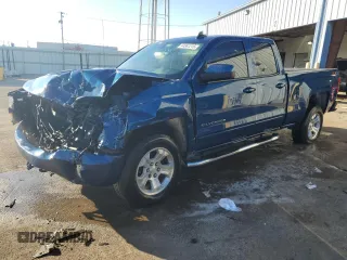 2019 Chevrolet Silverado 1500 LT with VIN 2GCVKPECXK1212195, listed as a Copart auction lot 44561215 with 143,402 mi miles and Salvage Title. Bid and sale history available at DreamBid. Image 1.