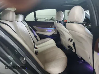 2017 Mercedes-Benz E 300 Luxury with VIN WDDZF4KB2HA030026, listed as a Copart auction lot 56007525 with 120,488 mi miles and Clean Title. Bid and sale history available at DreamBid. Image 10.
