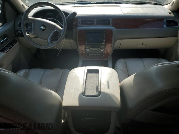 2011 Chevrolet Suburban LT with VIN 1GNSKJE30BR370334, listed as a Copart auction lot 65003225 with 193,356 mi miles and Clean title. Bid and sale history available at DreamBid. Image 8.
