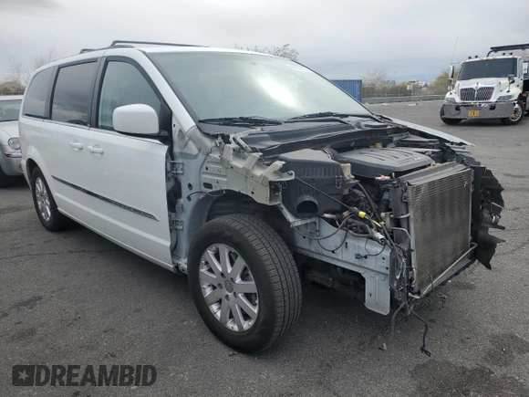 2014 Chrysler Town & Country Touring with VIN 2C4RC1BG2ER207825, listed as a Copart auction lot 46652755 with 157,709 mi miles and Salvage Title. Bid and sale history available at carsss.com. Image 4.