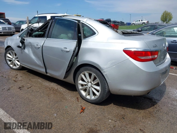 2015 Buick Verano with VIN 1G4PP5SK6F4173976, listed as a IAAI auction lot 41991497 with 173,579 mi miles. Bid and sale history available at carsss.com. Image 3.