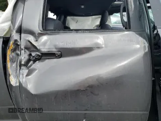 2020 Ram 3500 Laramie z VIN 3C63R3JL0LG121079, wystawiony jako Copart lot #51137765 z przebiegiem Nie podano mil oraz Szkody całkowita. Historia ofert i sprzedaży dostępna na DreamBid. Obrazek 11.