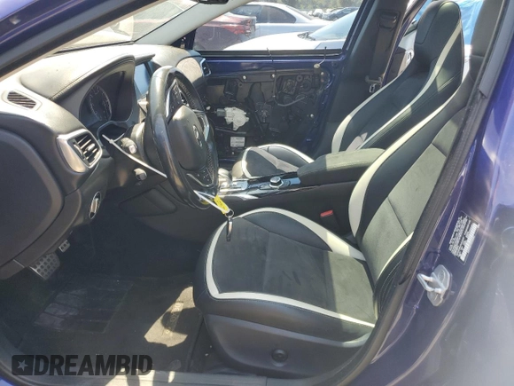 2017 Infiniti QX30 Sport with VIN SJKCH5CP0HA029397, listed as a Copart auction lot 62489194 with 72,686 mi miles and Salvage Title. Bid and sale history available at carsss.com. Image 7.