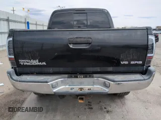 2006 Toyota Tacoma z VIN 5TELU42NX6Z230199, wystawiony jako Copart lot #52438075 z przebiegiem 201 754 mil mil oraz Szkoda całkowita • Salvage title. Historia ofert i sprzedaży dostępna na DreamBid. Obrazek 6.