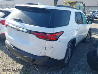 2022 Chevrolet Traverse LT Cloth with VIN 1GNERGKW8NJ138562, listed as a IAAI auction lot 41730860 with 36,276 mi miles. Bid and sale history available at carsss.com. Image 4.