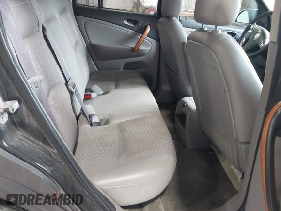 2006 Saturn VUE z VIN 5GZCZ53466S834963, wystawiony jako IAAI lot #42157328 z przebiegiem 146 518 mil mil oraz . Historia ofert i sprzedaży dostępna na DreamBid. Obrazek 8.