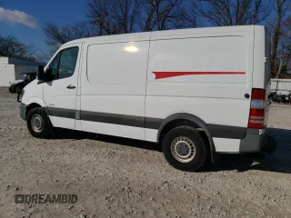 2014 Freightliner Sprinter with VIN WDYPE7DC7E5914824, listed as a Copart auction lot 85116454 with 401,372 mi miles and Clean Title. Bid and sale history available at DreamBid. Image 2.