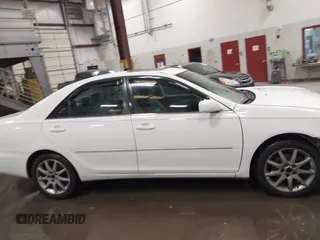 2005 Toyota Camry LE with VIN 4T1BF30KX5U083054, listed as a IAAI auction lot 41814022 with 195,608 mi miles and . Bid and sale history available at DreamBid. Image 14.