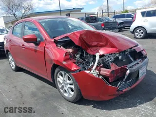 2016 Scion iA with VIN 3MYDLBZV7GY106529, listed as a IAAI auction lot 41915609 with 81,331 mi miles. Bid and sale history available at carsss.com. Image 1.