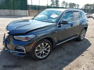 2020 BMW X5 xDrive40i with VIN 5UXCR6C06LLL76494, listed as a IAAI auction lot 41872800 with 49,068 mi miles. Bid and sale history available at carsss.com. Image 17.