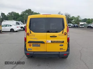 2020 Ford Transit Connect XL z VIN NM0GS9E28L1478511, wystawiony jako IAAI lot #42602330 z przebiegiem 161 890 mil mil oraz . Historia ofert i sprzedaży dostępna na DreamBid. Obrazek 16.