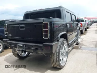 2005 Hummer H2 SUT с VIN 5GRGN22U95H112508, выставлен на аукционе IAAI как лот 42477383 с пробегом 132 463 миль миль и . История ставок и продаж доступна на DreamBid. Изображение 4.