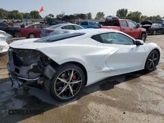 2020 Chevrolet Corvette 3LT with VIN 1G1Y82D47L5110323, listed as a Copart auction lot 70420574 with 13,670 mi miles and Salvage Title. Bid and sale history available at carsss.com. Image 3.