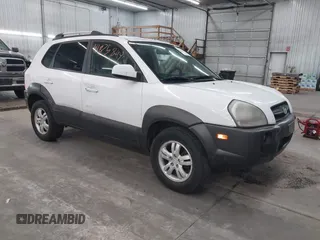 2006 Hyundai Tucson GLS with VIN KM8JN72D86U427695, listed as a IAAI auction lot 41875844 with 161,557 mi miles. Bid and sale history available at carsss.com. Image 1.