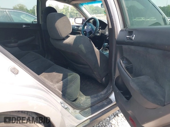 2007 Honda Accord LX with VIN 1HGCM56437A049997, listed as a IAAI auction lot 42424854 with 250,811 mi miles and . Bid and sale history available at DreamBid. Image 8.