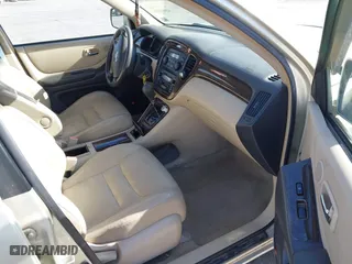 2003 Toyota Highlander with VIN JTEHF21A930130458, listed as a IAAI auction lot 41088031 with 159,749 mi miles. Bid and sale history available at carsss.com. Image 5.