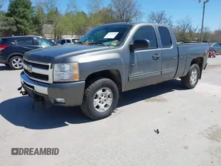 2011 Chevrolet Silverado 1500 LT with VIN 1GCRKSE36BZ417931, listed as a IAAI auction lot 42143166 with 180,033 mi miles and . Bid and sale history available at DreamBid. Image 2.
