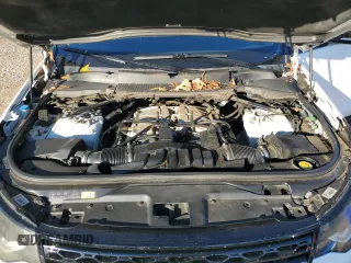 2017 Land Rover Discovery HSE Luxury with VIN SALRHBBV5HA030405, listed as a Copart auction lot 83741044 with 111,903 mi miles and Salvage Title. Bid and sale history available at DreamBid. Image 12.