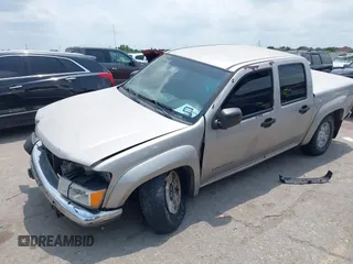 2005 GMC Canyon 1SF SLE Z71 z VIN 1GTDS136058182289, wystawiony jako IAAI lot #42289800 z przebiegiem 288 346 mil mil oraz . Historia ofert i sprzedaży dostępna na DreamBid. Obrazek 2.
