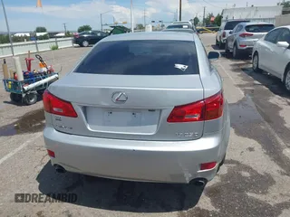 2006 Lexus IS 250 z VIN JTHBK262662013211, wystawiony jako IAAI lot #42473423 z przebiegiem 143 129 mil mil oraz . Historia ofert i sprzedaży dostępna na DreamBid. Obrazek 16.