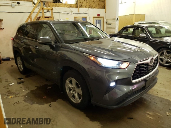 2020 Toyota Highlander LE with VIN 5TDBZRBH5LS005069, listed as a Copart auction lot 38469033 with 25,589 mi miles and . Bid and sale history available at DreamBid. Image 4.