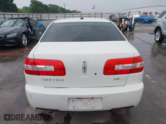 2008 Lincoln MKZ z VIN 3LNHM26TX8R625632, wystawiony jako IAAI lot #41905293 z przebiegiem 205 485 mil mil oraz . Historia ofert i sprzedaży dostępna na DreamBid. Obrazek 17.